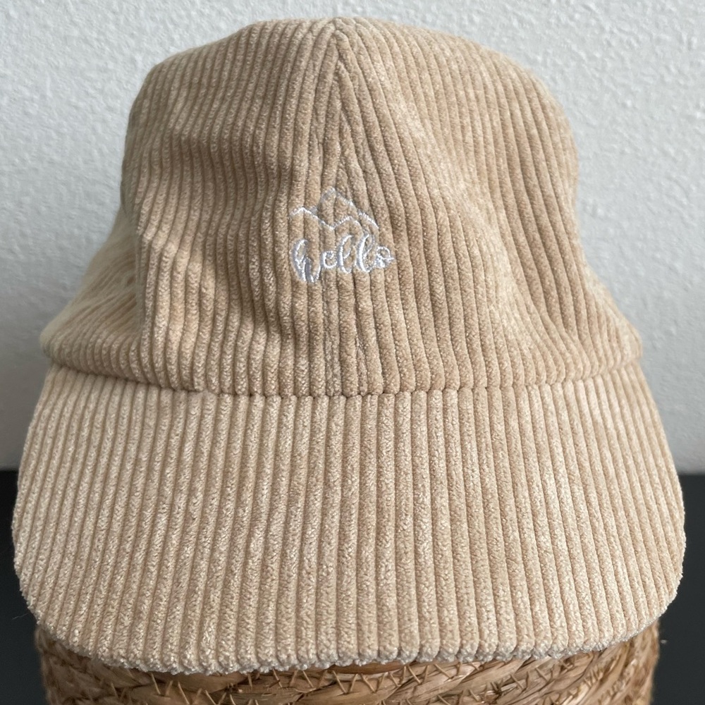 🍁Corduroy Beige Children’s Hat With Whimsical Embroidery NWT